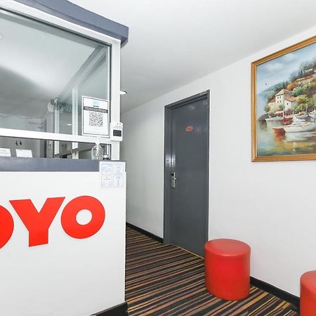 Super Oyo 90345 Tm Hotel Ampang  Exterior foto